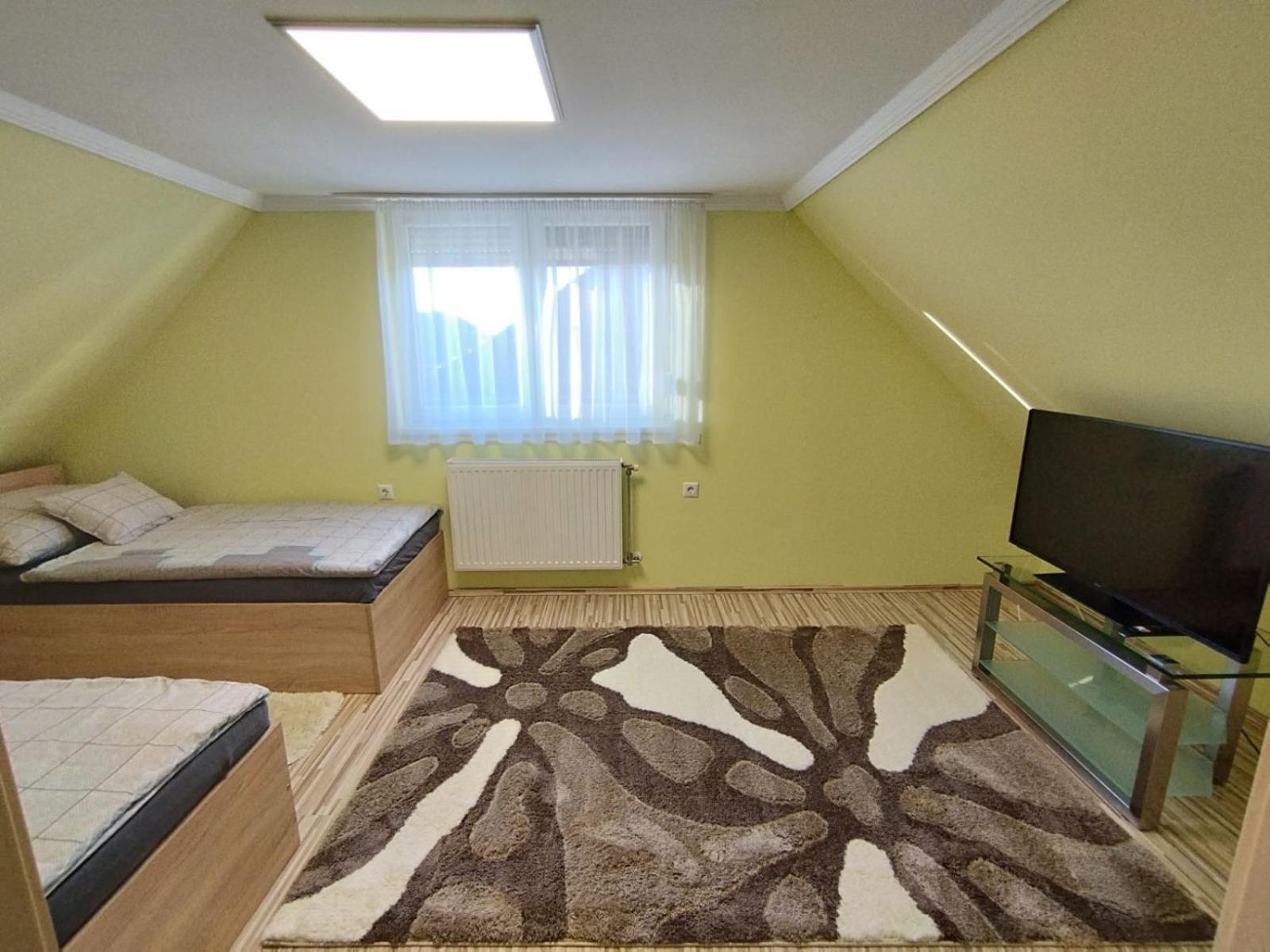 Édenkert Apartmanház Kisvárda Exterior foto