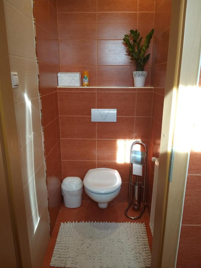 Édenkert Apartmanház Kisvárda Exterior foto
